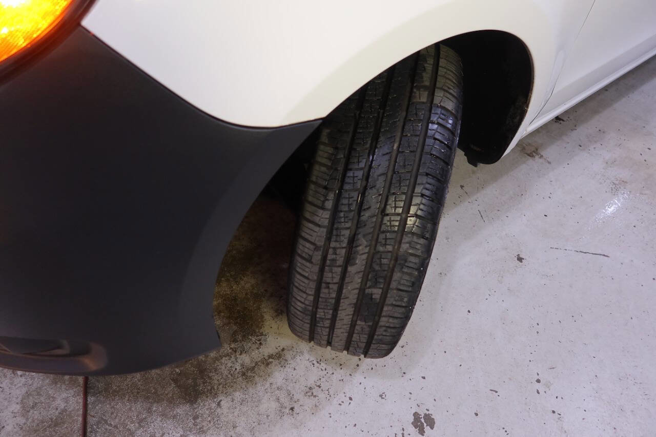 Used 2021 Mercedes-Benz Metris image 11