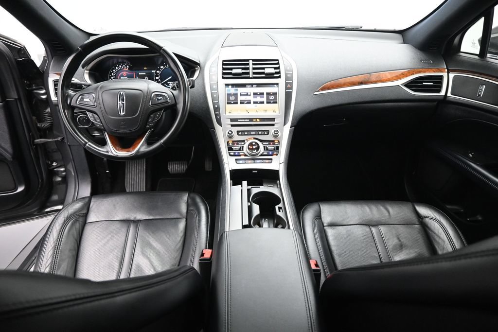 Used 2017 Lincoln MKZ Reserve FWD image 22