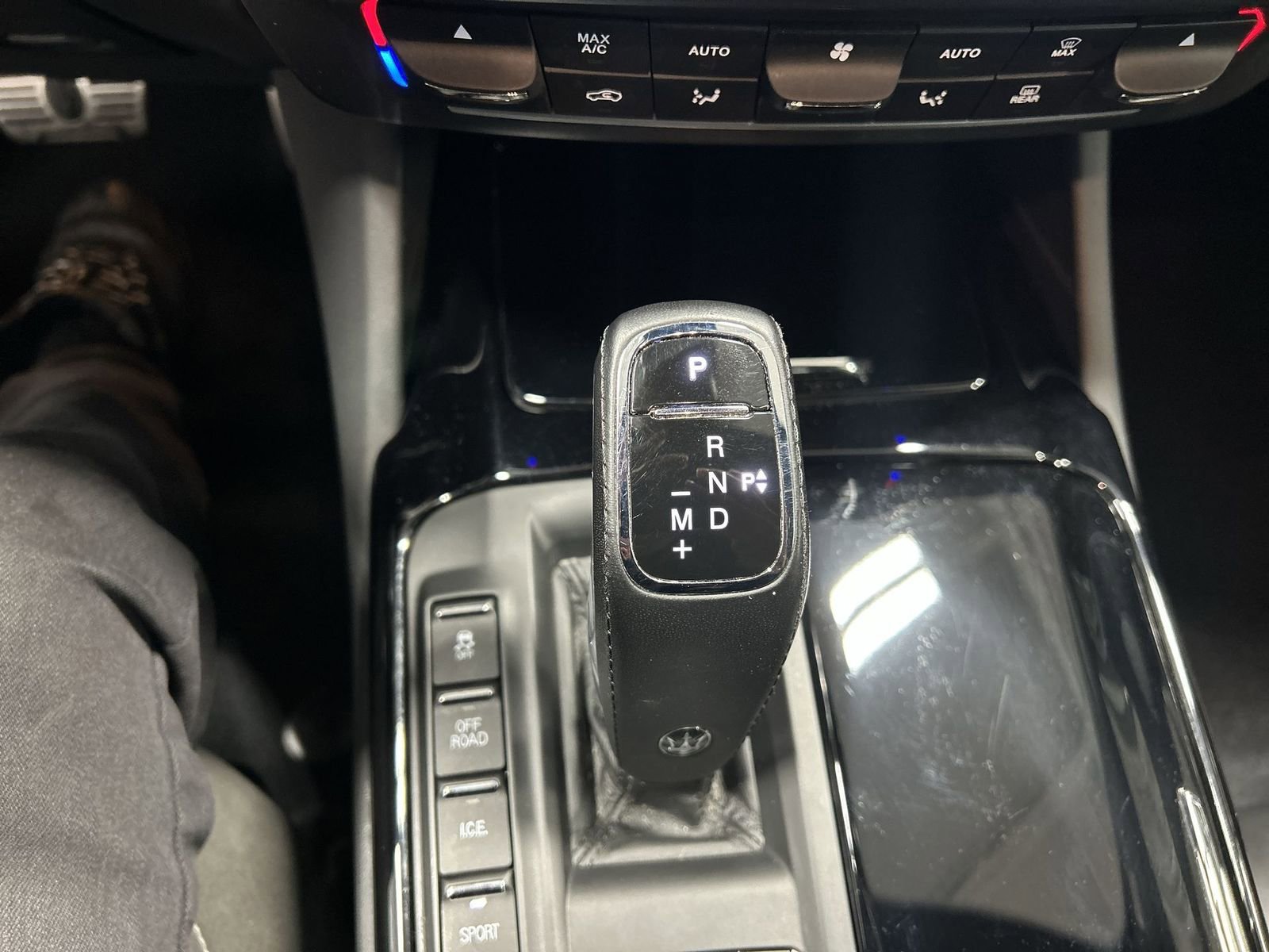 Used 2023 Maserati Levante Modena S AWD/4WD image 22