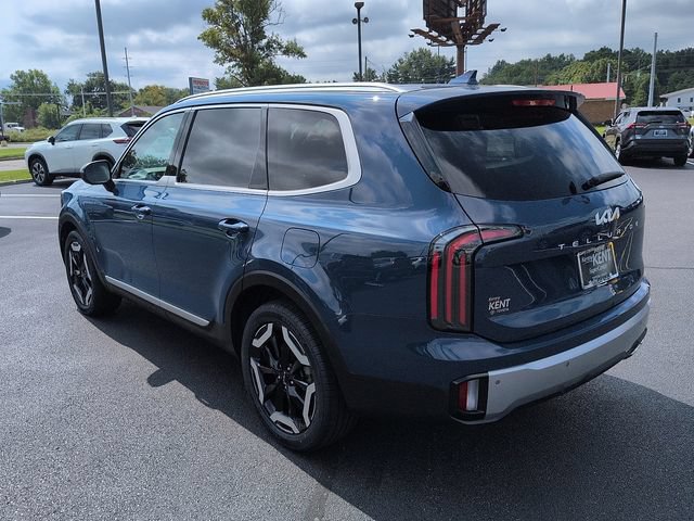 Used 2023 Kia Telluride EX w/ EX Captain's Chair Package AWD/4WD image 5