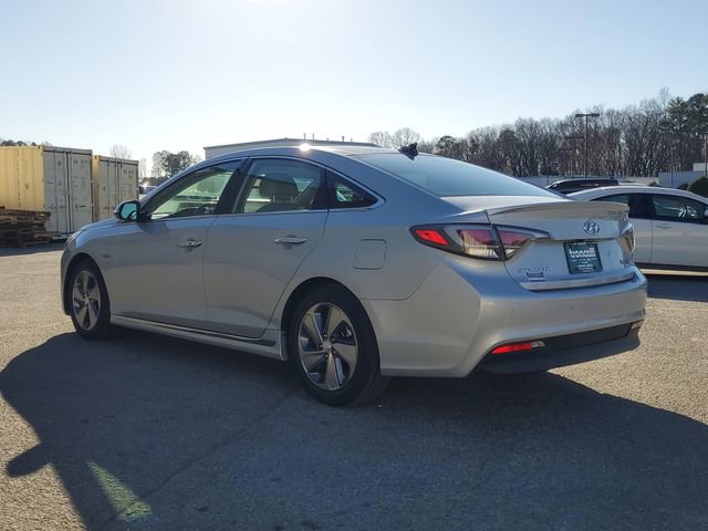 Used 2017 Hyundai Sonata Limited w/ Ultimate Package 02 image 4