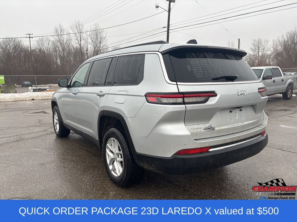 Used 2024 Jeep Grand Cherokee L Laredo image 3