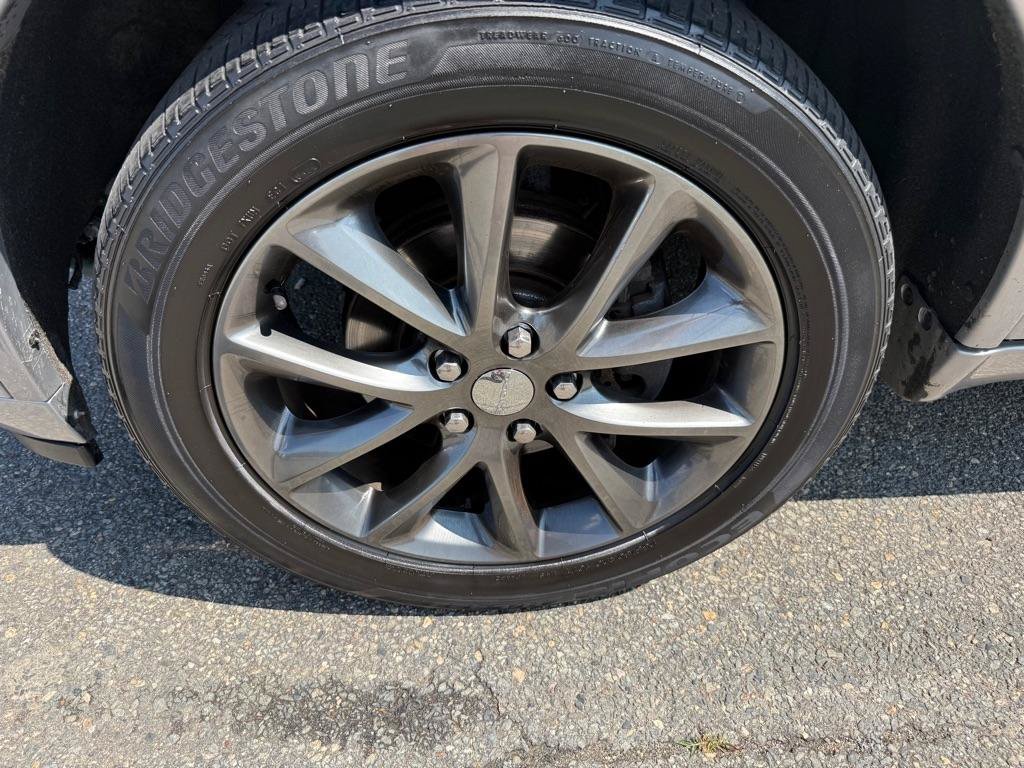 Used 2018 Dodge Durango GT AWD/4WD image 6