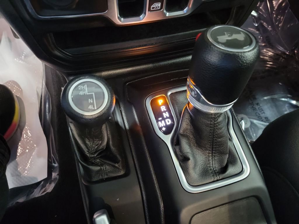 Used 2021 Jeep Wrangler Unlimited Sport image 38