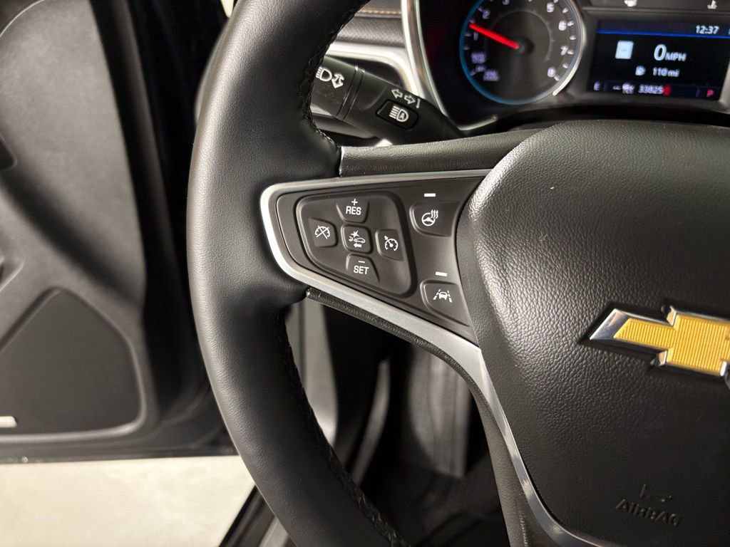 Used 2023 Chevrolet Equinox Premier image 23