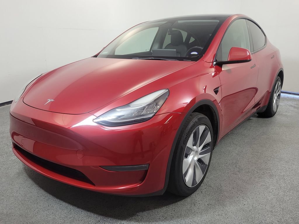Used 2023 Tesla Model Y Long Range image 3