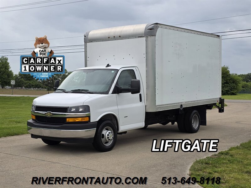 Used 2021 Chevrolet Express 3500 w/ Driver Convenience Package RWD image 1