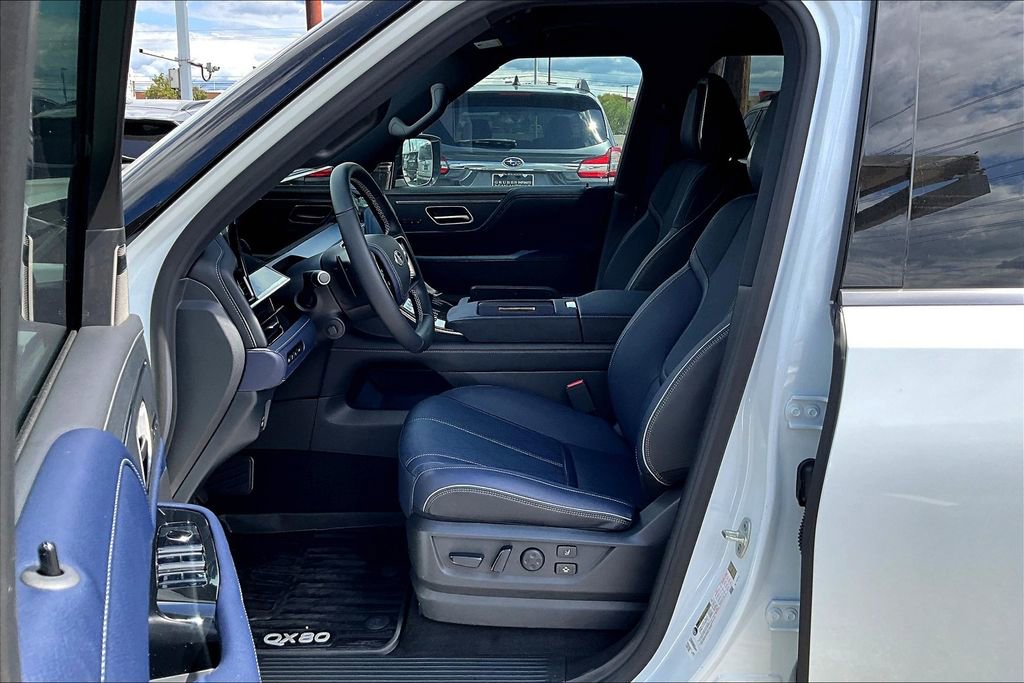 New 2026 INFINITI QX80 4WD w/ Sport Exterior Package image 13