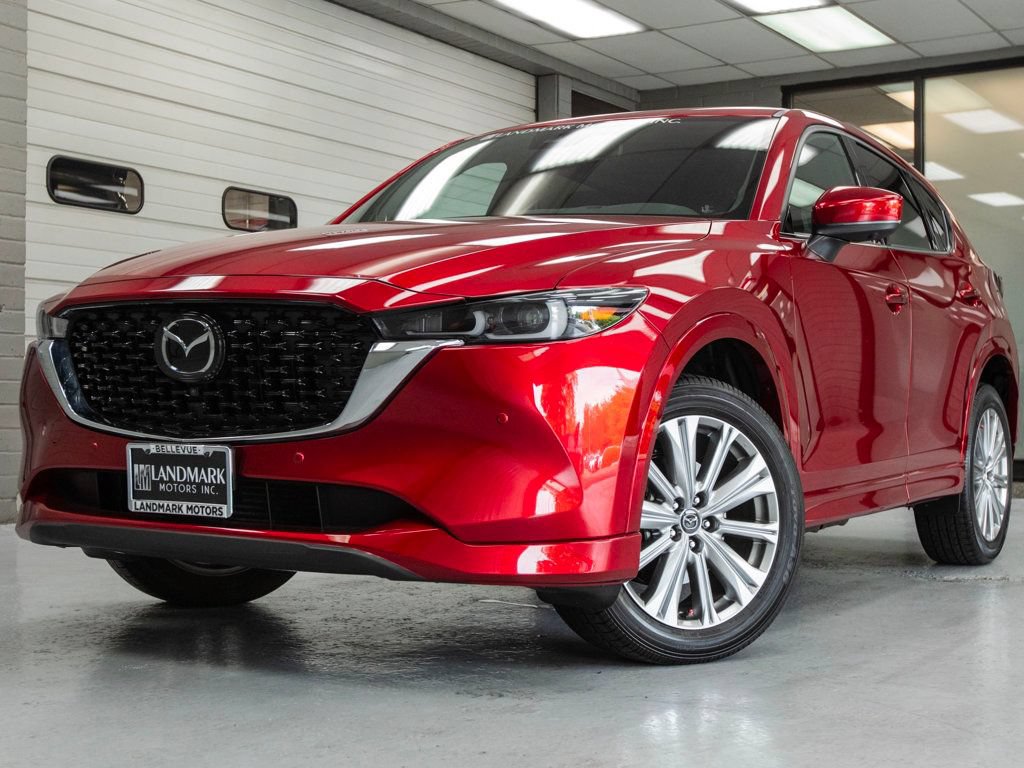 Used 2023 MAZDA CX-5 Signature AWD/4WD image 2
