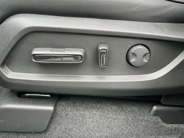 New 2026 Honda Pilot Black Edition image 16