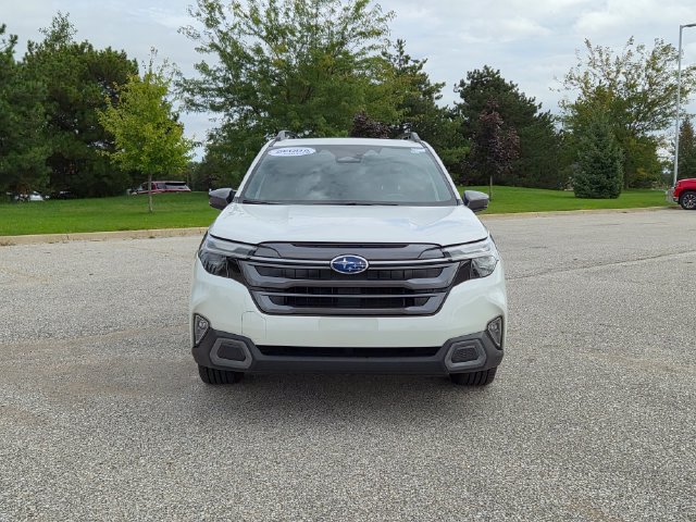 Used 2025 Subaru Forester Limited w/ Popular Package #1 AWD/4WD image 2