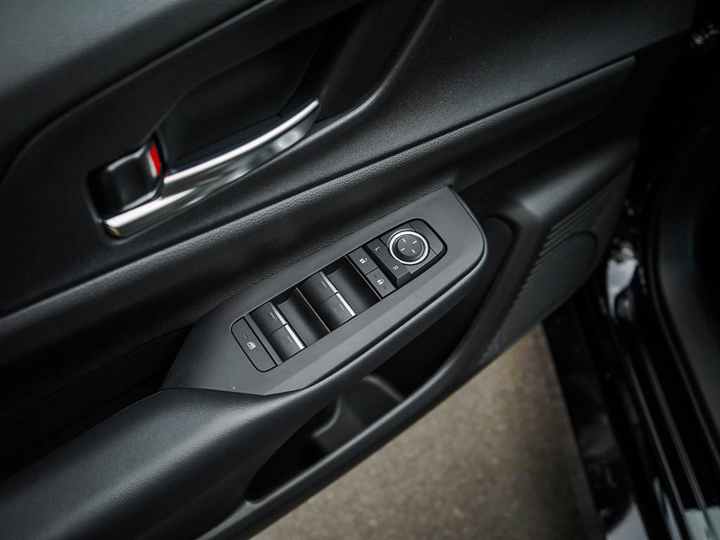 New 2026 Toyota Prius Plug-In Hybrid image 18