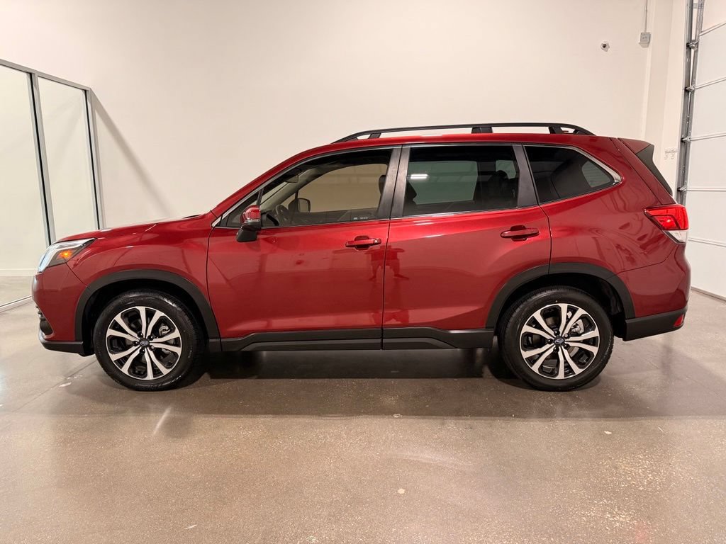 Used 2023 Subaru Forester Limited AWD/4WD image 8