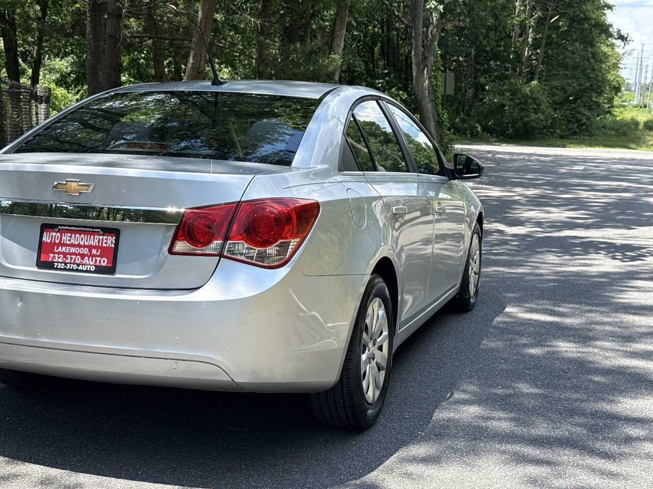 Used 2011 Chevrolet Cruze LS FWD image 6