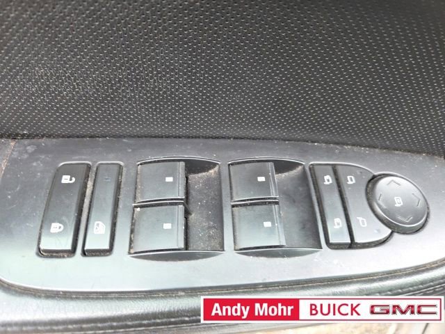 Used 2010 Cadillac DTS Premium w/ Driver Awareness Package image 28