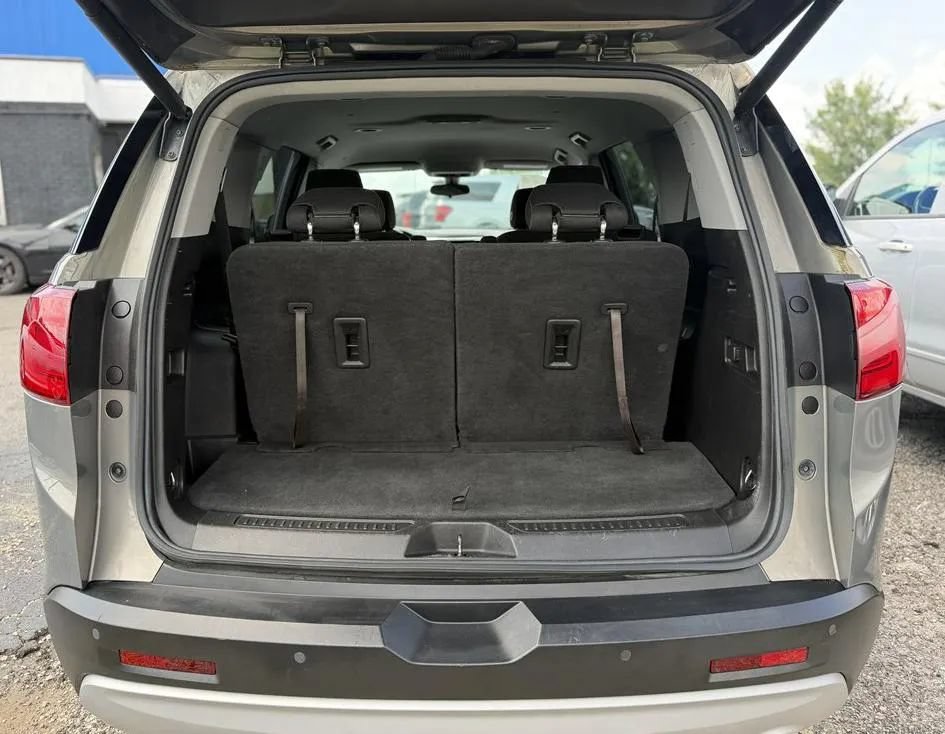 Used 2019 GMC Acadia SLE w/ Driver Alert Package I AWD/4WD image 19