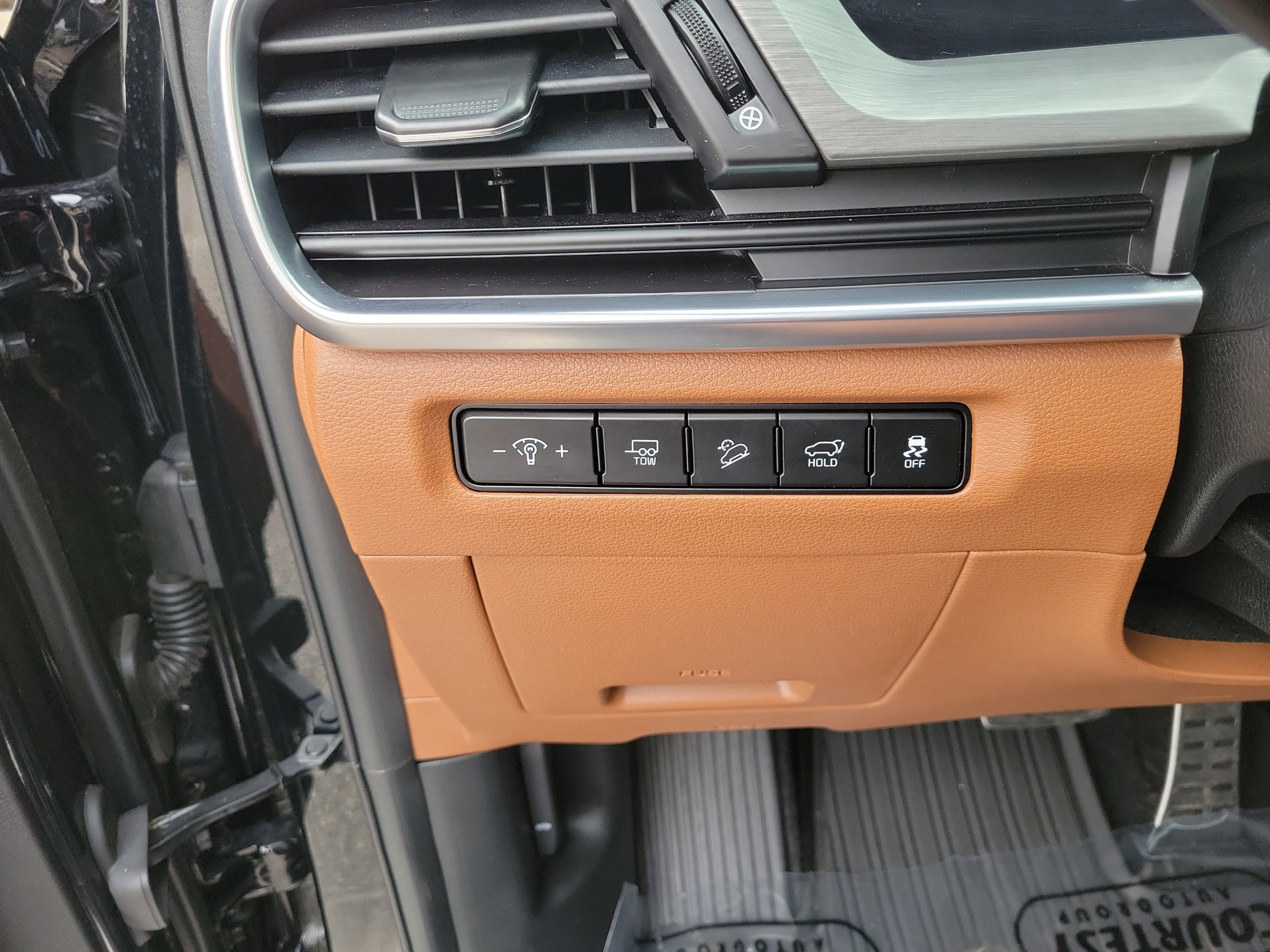 Certified 2025 Kia Telluride SX X-Line AWD/4WD image 28