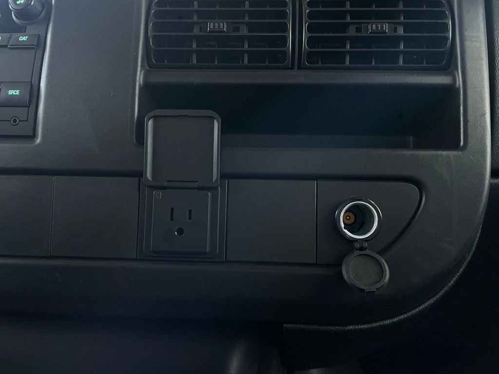 Used 2024 GMC Savana 2500 w/ Driver Convenience Package image 26