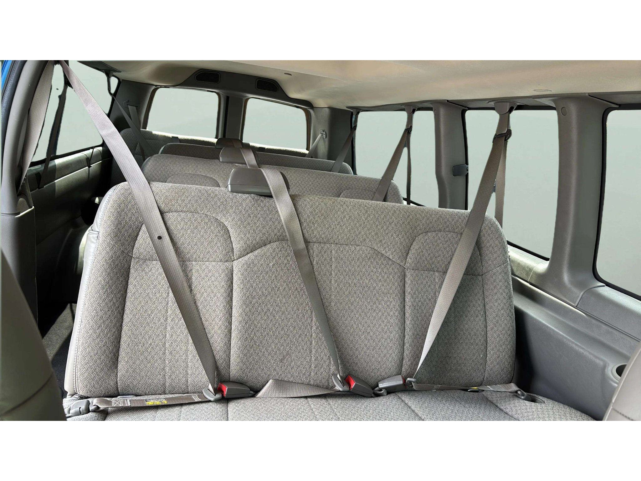Used 2019 Chevrolet Express 3500 LS w/ Chrome Appearance Package RWD image 14