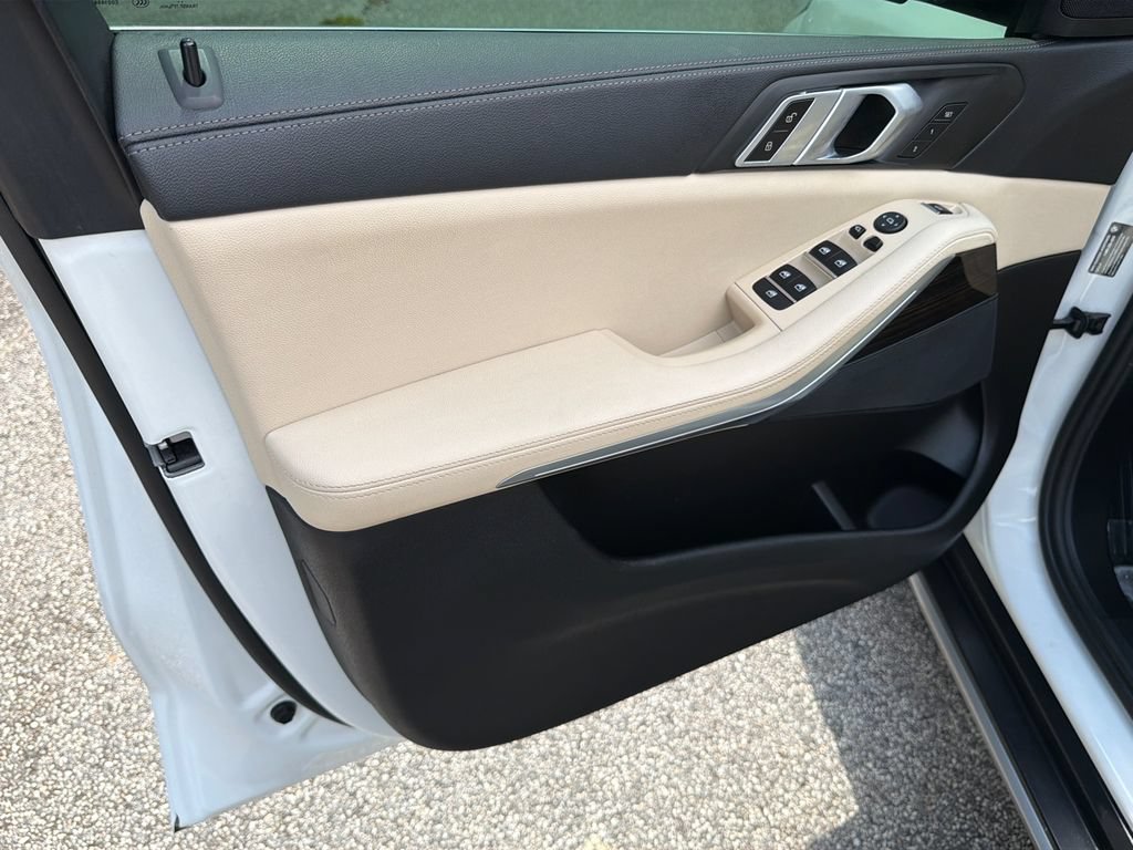 Used 2020 BMW X5 sDrive40i w/ Premium Package RWD image 10