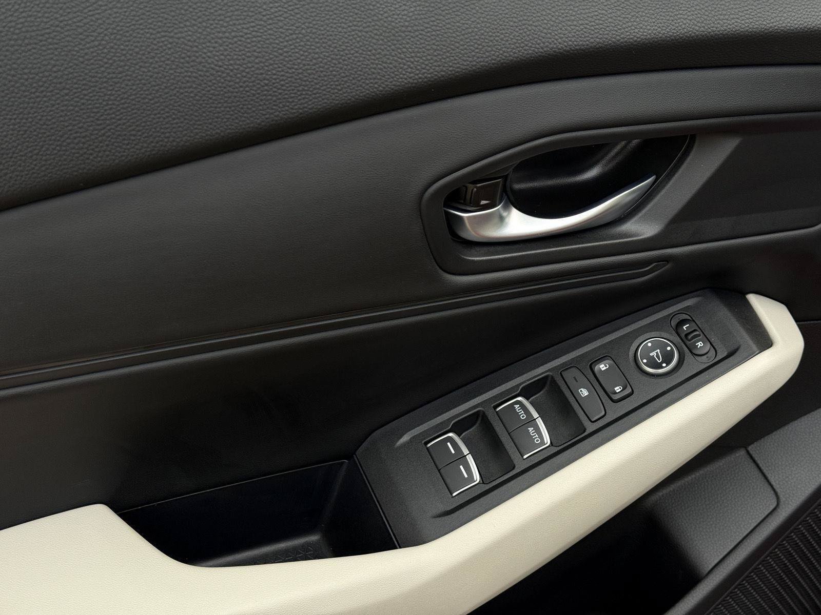 Certified 2026 Honda Accord SE image 9