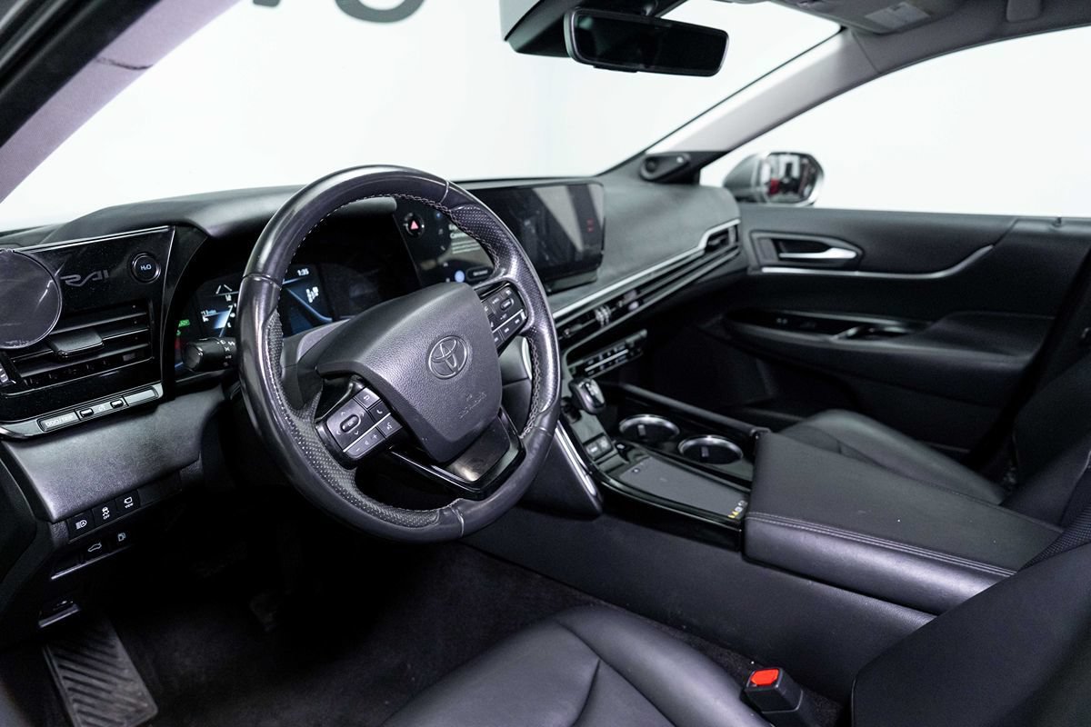 Used 2023 Toyota Mirai w/ Advanced Technology Package RWD image 15