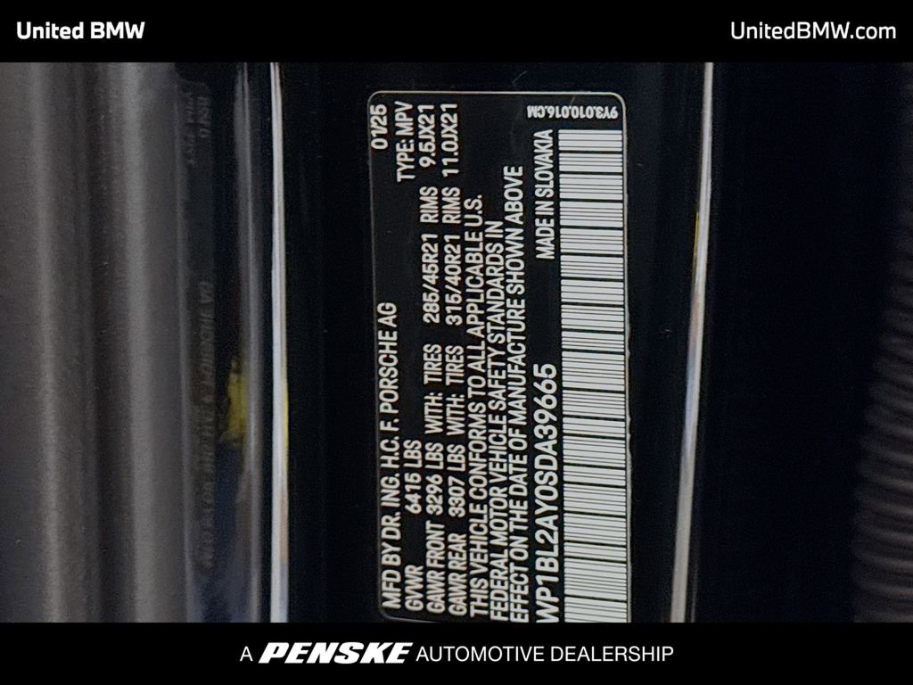 Used 2025 Porsche Cayenne S image 15