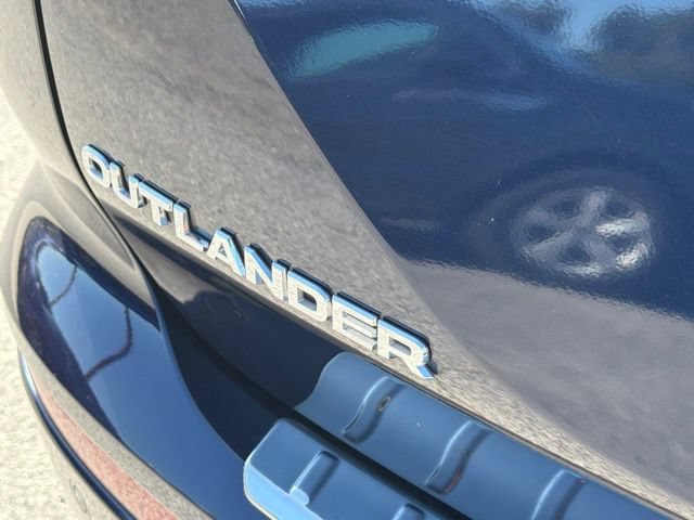 Used 2022 Mitsubishi Outlander SEL FWD image 14