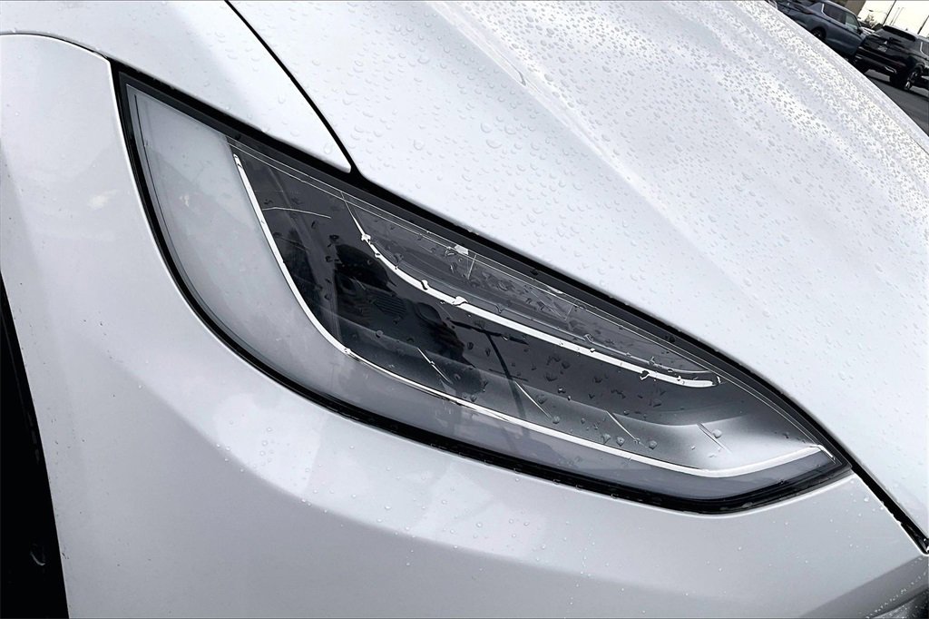 Used 2016 Tesla Model X 90D image 29