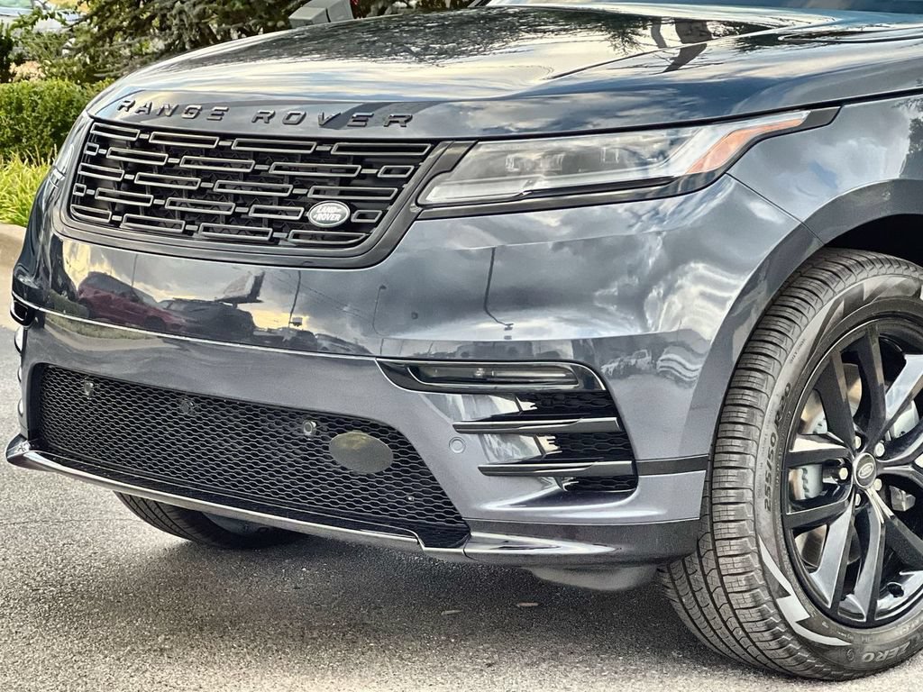 Certified 2025 Land Rover Range Rover Velar Dynamic SE AWD/4WD image 9