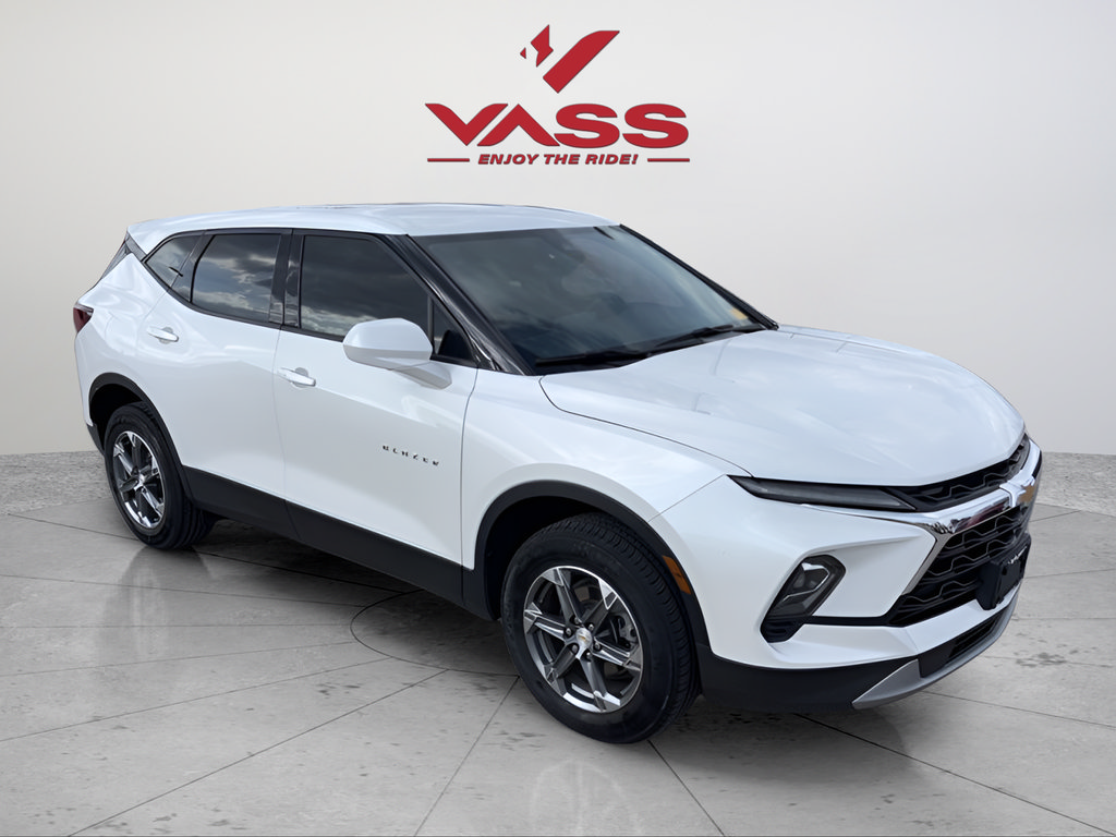 Used 2024 Chevrolet Blazer LT FWD image 7