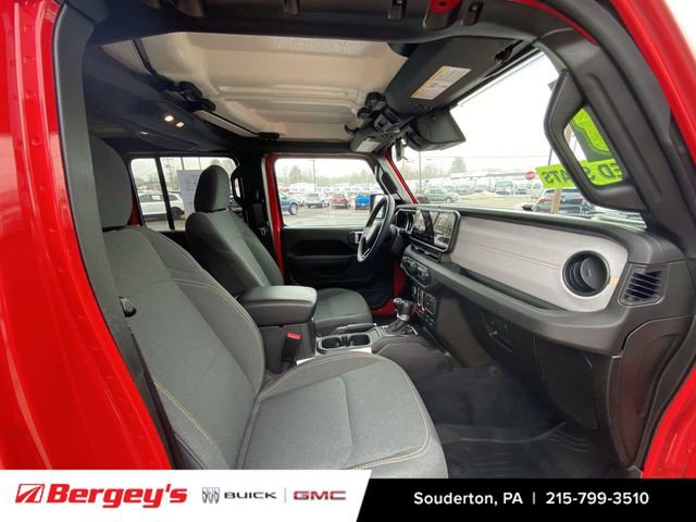 Used 2024 Jeep Wrangler Willys image 31