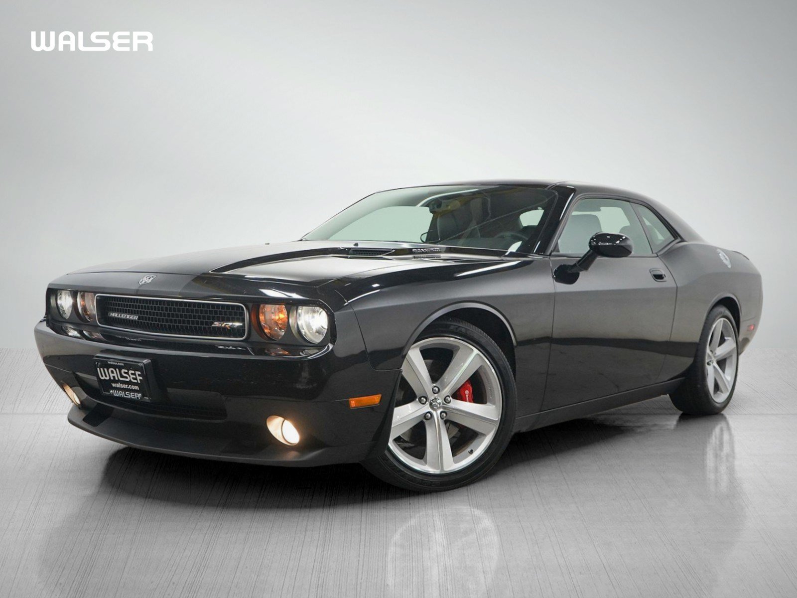 Used 2008 Dodge Challenger SRT8 RWD image 1