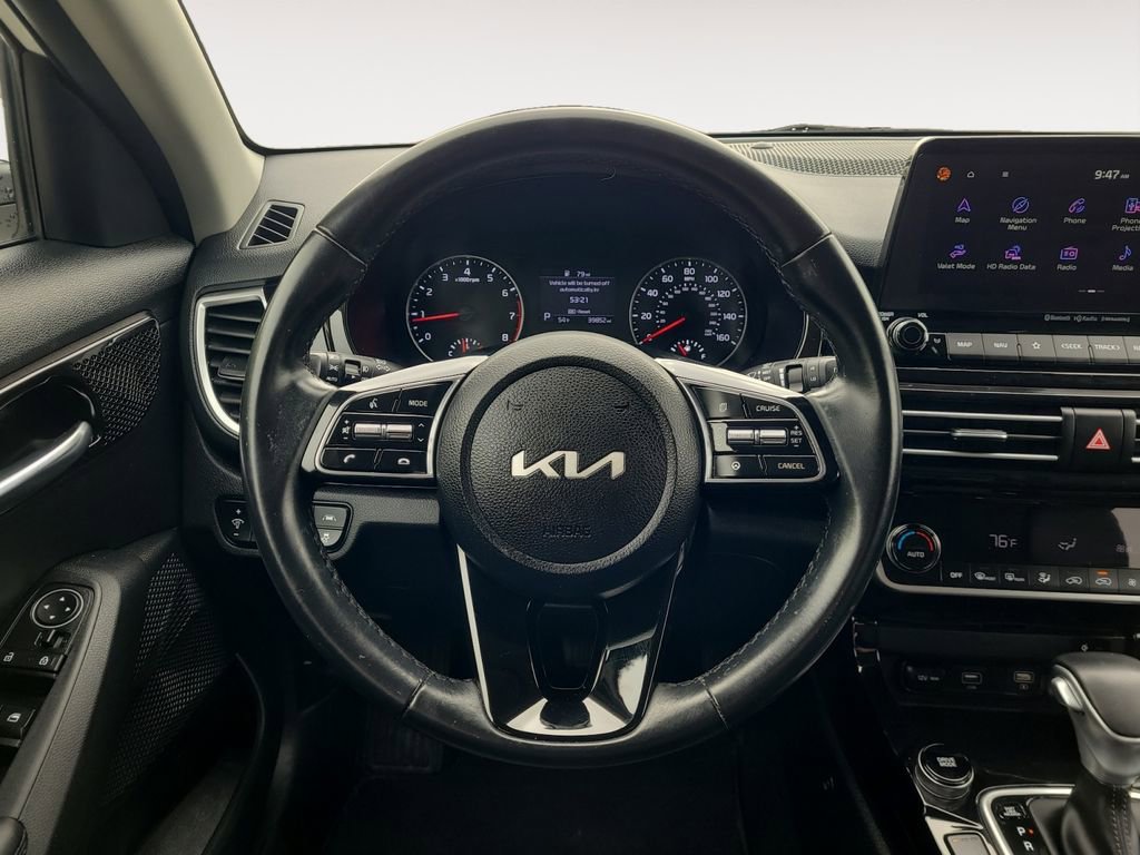 Used 2022 Kia Seltos EX AWD/4WD image 12
