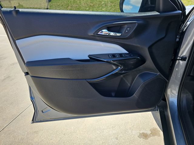 New 2026 Chevrolet Trax LT FWD image 21