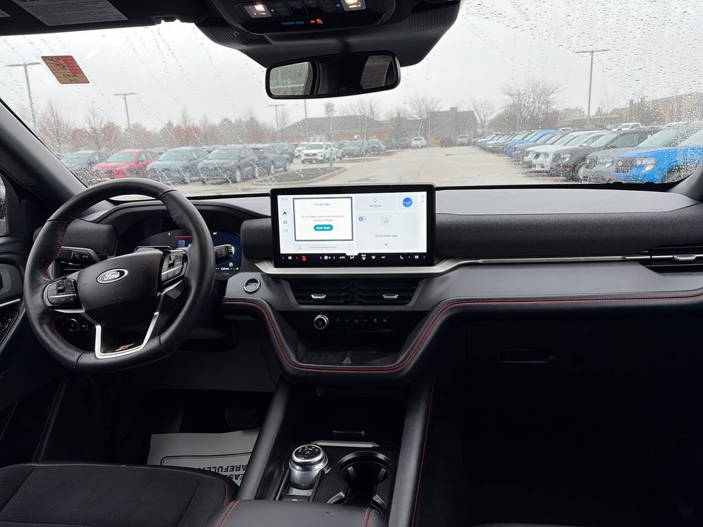 Used 2025 Ford Explorer ST image 41