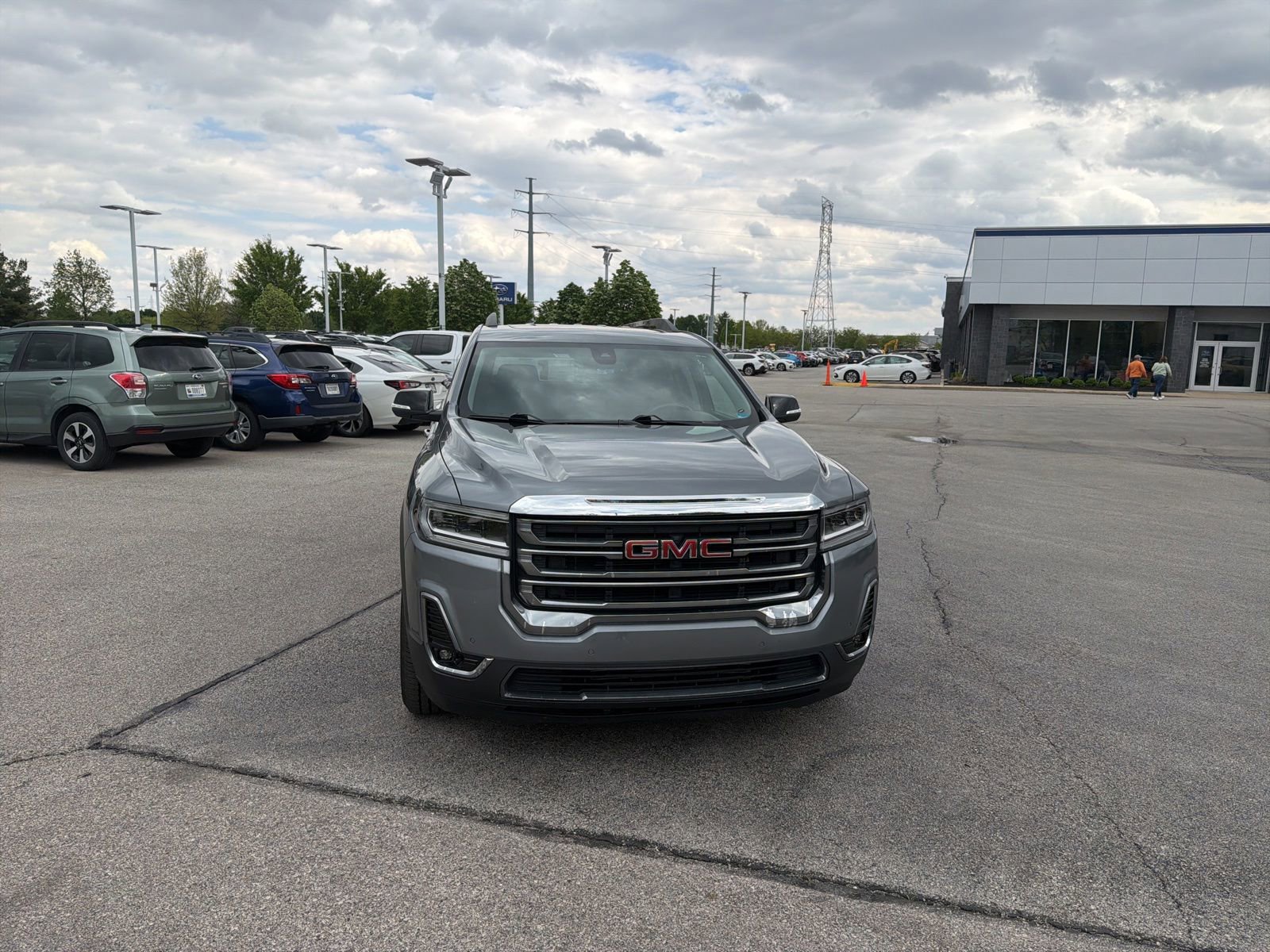 Used 2021 GMC Acadia AT4 w/ Preferred Package AWD/4WD image 8