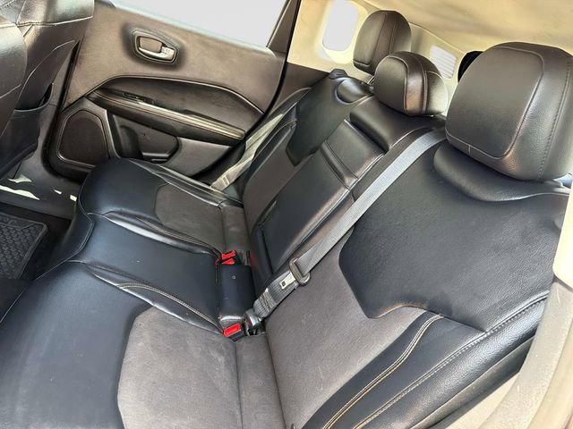 Used 2017 Jeep Compass Latitude w/ Popular Equipment Group FWD image 14