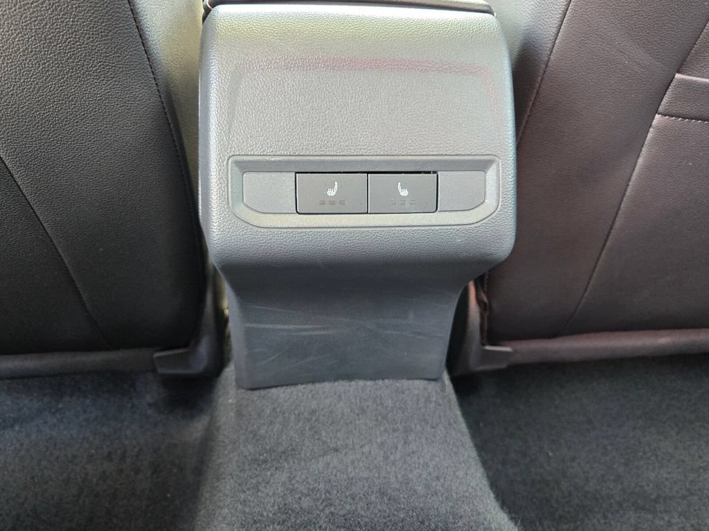 Certified 2023 Volkswagen Jetta SEL FWD image 15