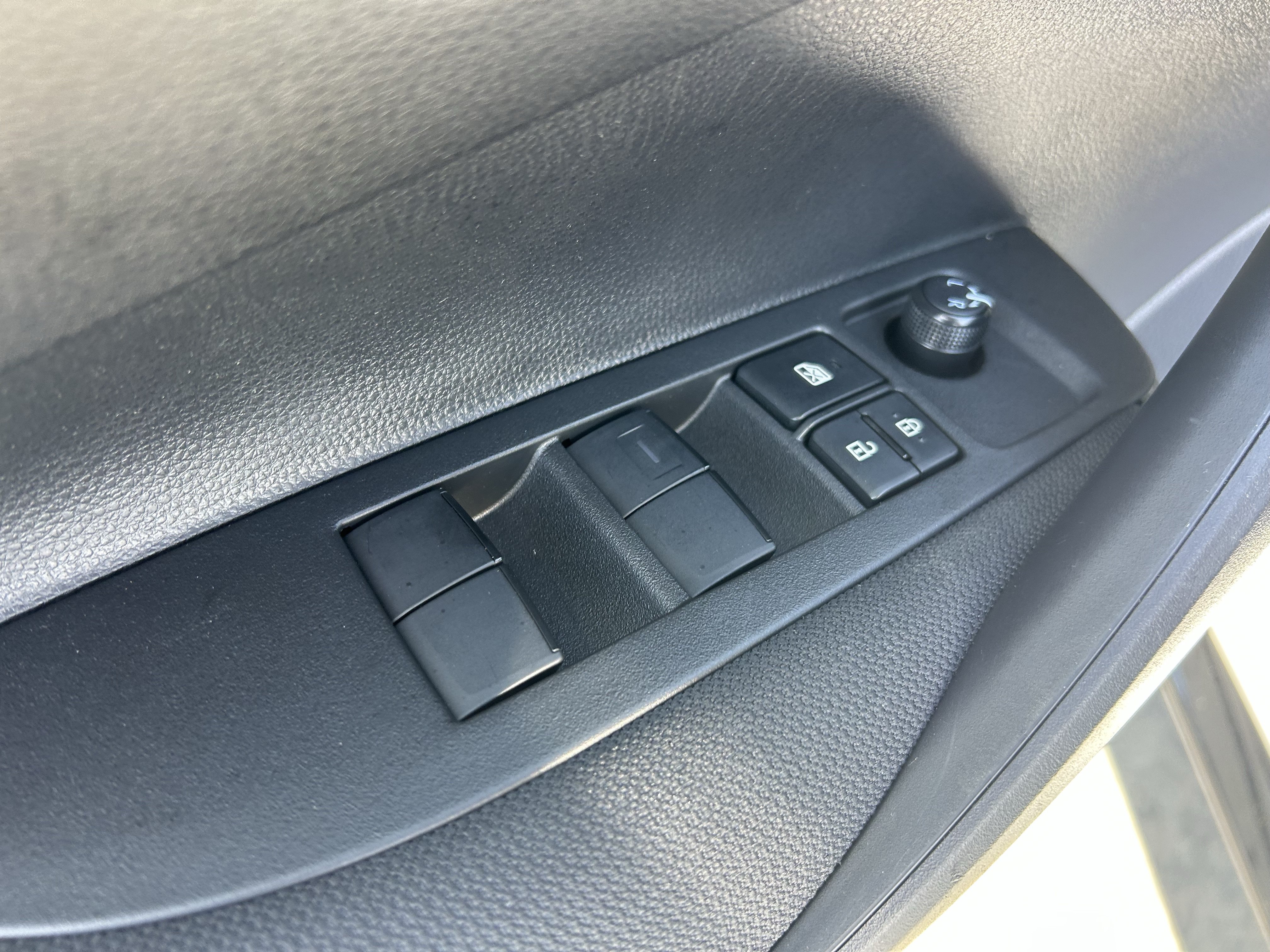 Certified 2026 Toyota Corolla SE w/ SE Package FWD image 16