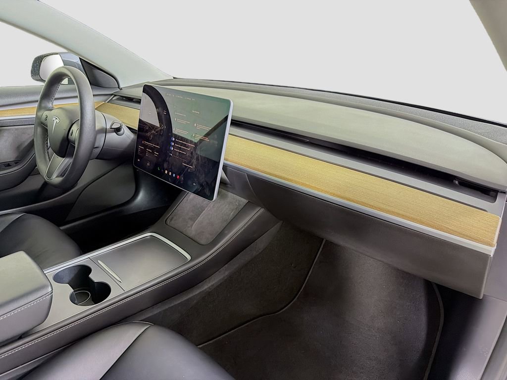 Used 2022 Tesla Model 3 image 32
