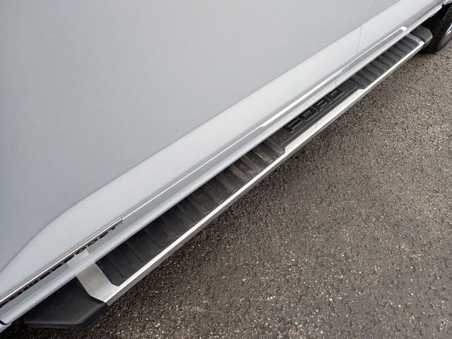 Used 2025 Ford F150 Lariat w/ Equipment Group 501A Mid image 15