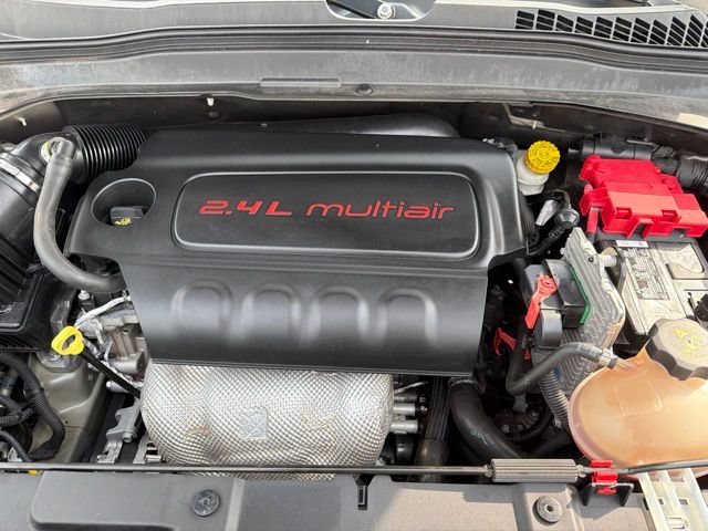 Used 2018 Jeep Renegade Trailhawk w/ Popular Equipment Group AWD/4WD image 9