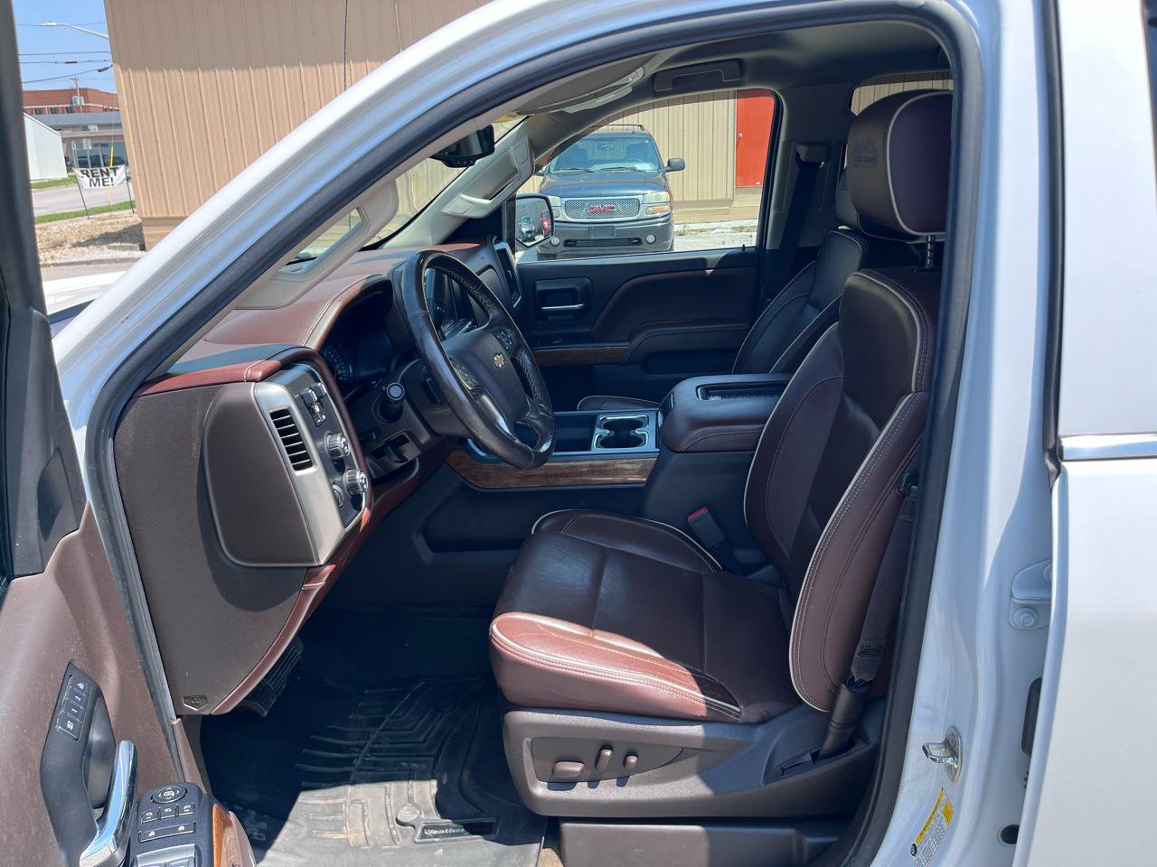 Used 2018 Chevrolet Silverado 1500 High Country AWD/4WD image 20