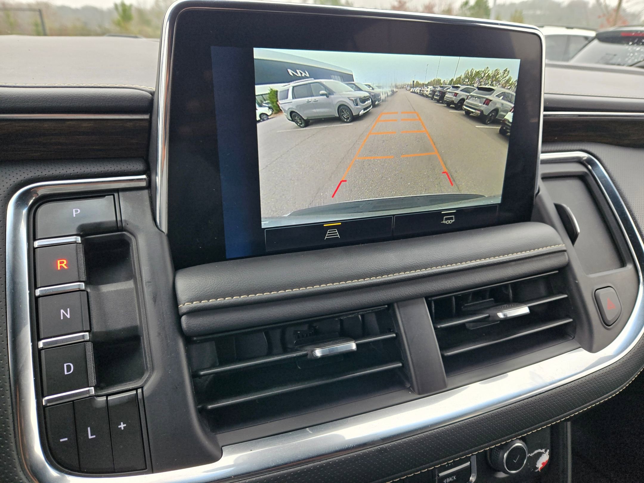 Used 2024 Chevrolet Tahoe Premier image 28