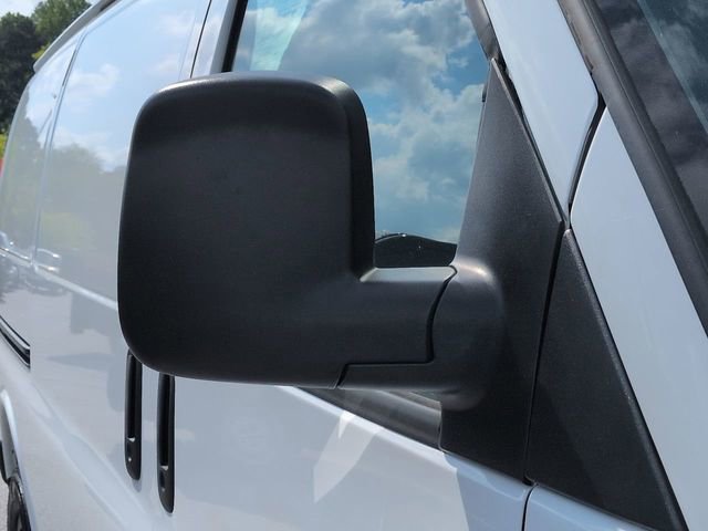 Used 2019 Chevrolet Express 2500 RWD image 11