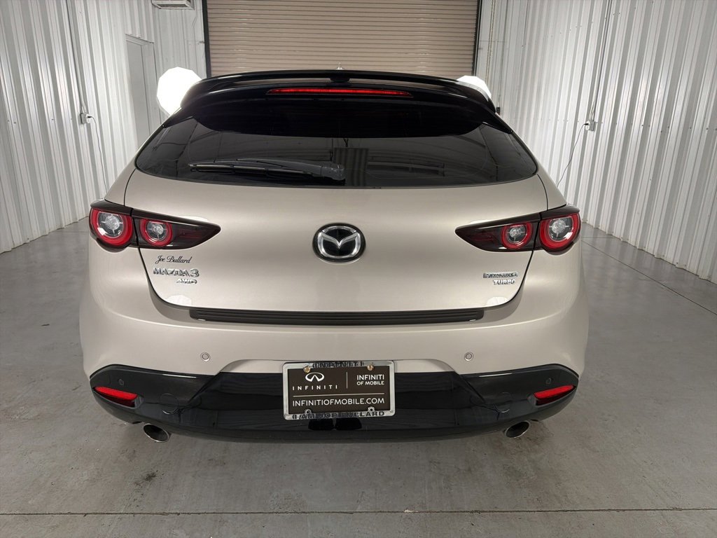 Used 2024 MAZDA MAZDA3 Hatchback w/Premium Plus Pkg image 5