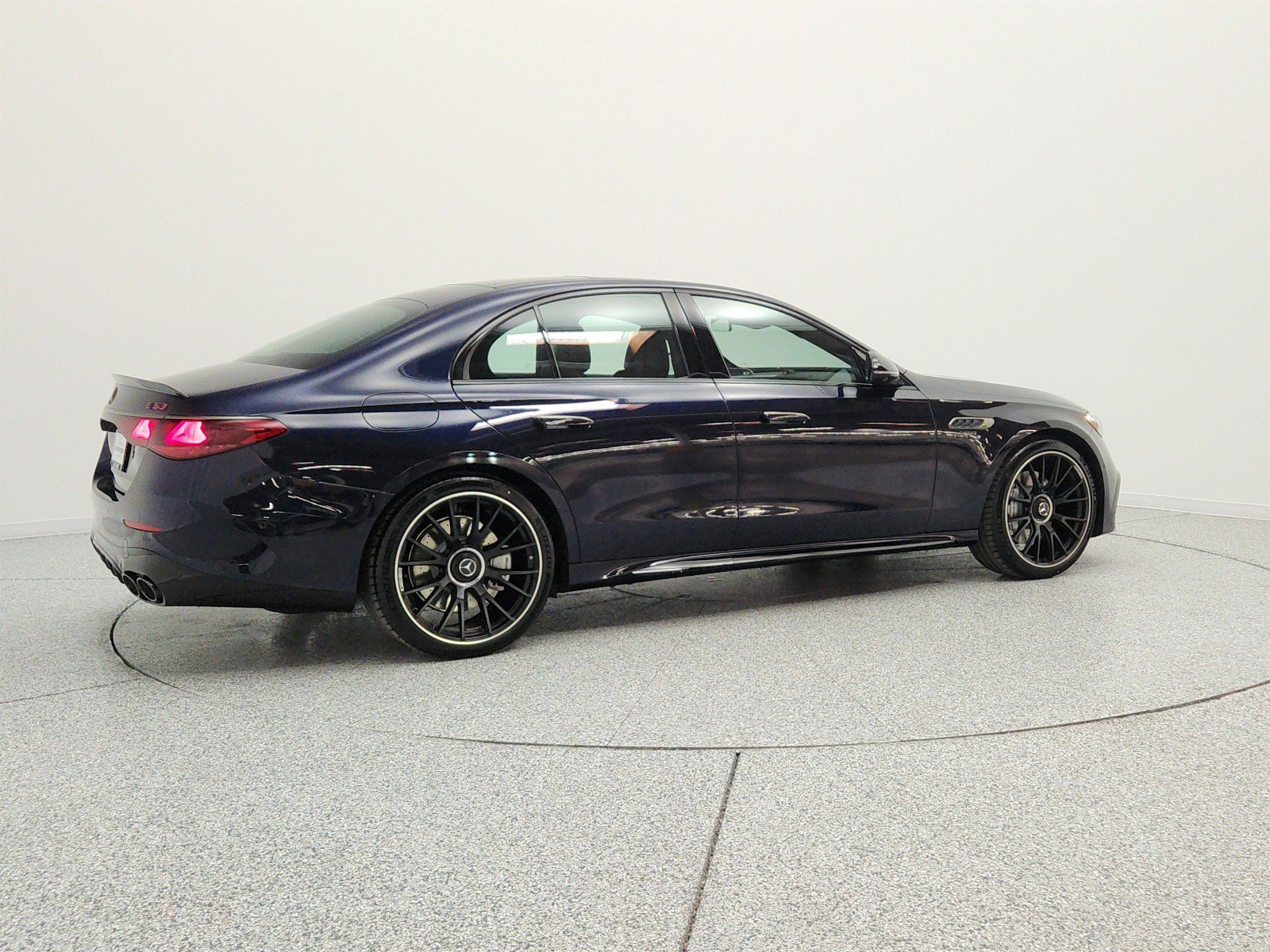 New 2026 Mercedes-Benz E 53 AMG e 4MATIC Sedan image 5