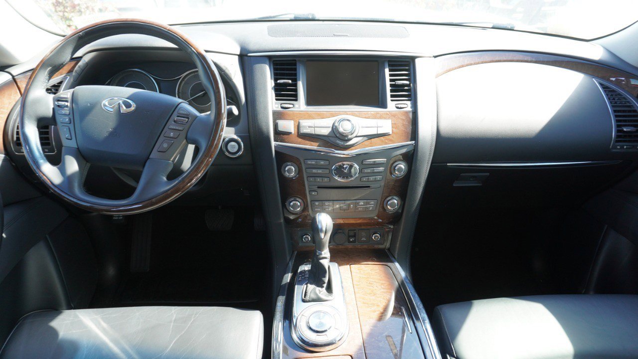 Used 2012 INFINITI QX56 2WD w/ Deluxe Touring Pkg image 21
