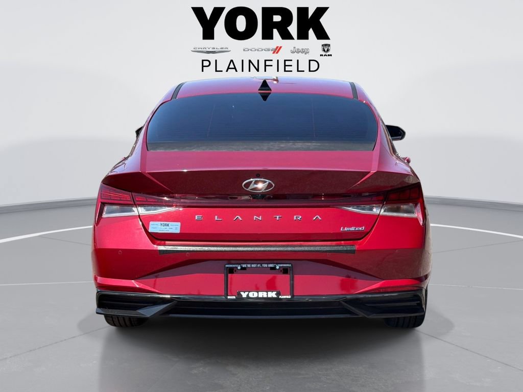 Used 2022 Hyundai Elantra Limited FWD image 6